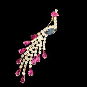 Vintage Rhinestone Peacock Figural Dangle Brooch Pin